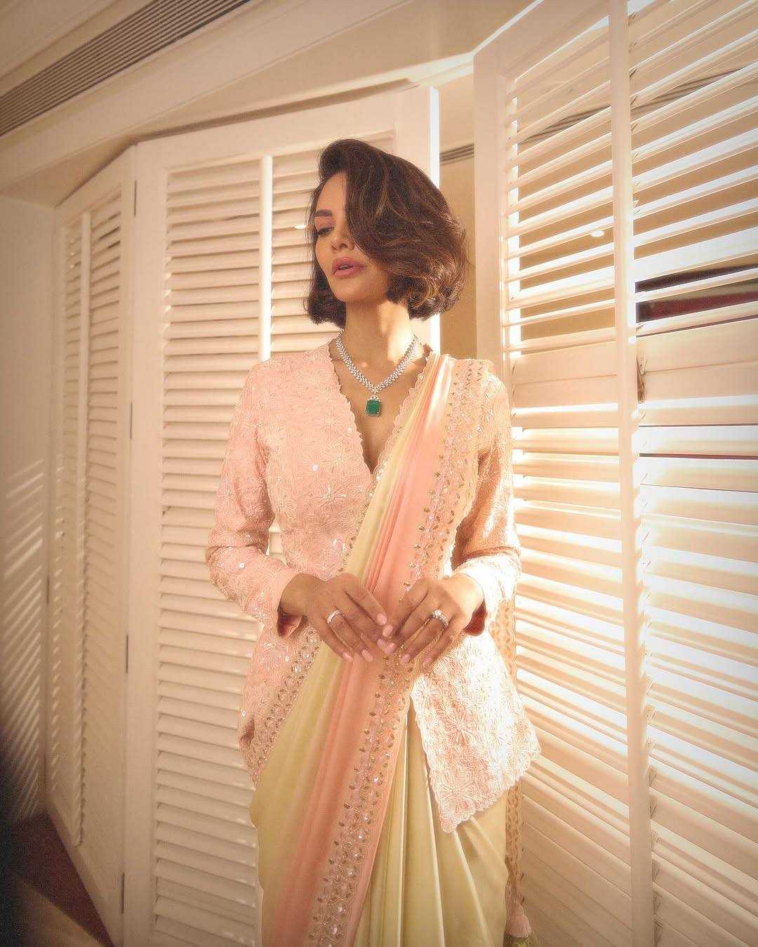 Ynf Chinon  Designer Sarees